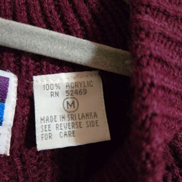 Vintage Sweater Graphix Burgundy Maroon Ribbed Knit Sweater M Acrylic Crew Neck - Picture 6 of 6